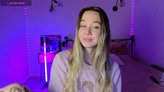 SexyCocobutt online show from 24, 10, 2025