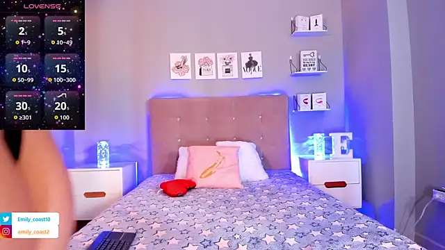 EmilyCoast-1 online show from 2, 12, 2025