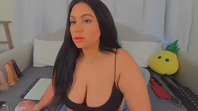 MeghanXO online show from 12, 2, 2026