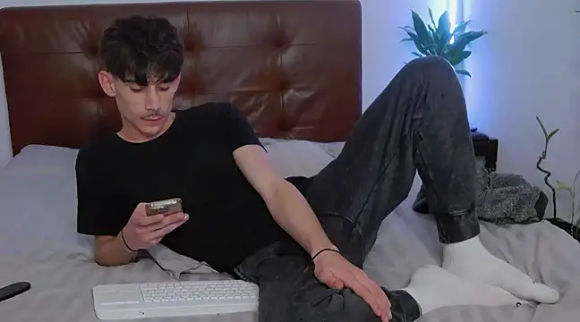 DanielCrush1 online show from 13, 2, 2025