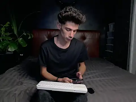 DanielCrush1 online show from 1, 10, 2025