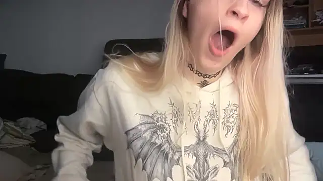 Snapshot of kittyxexx chatting on 24, 7, 2026 kittyxexx online show from 24, 7, 2026