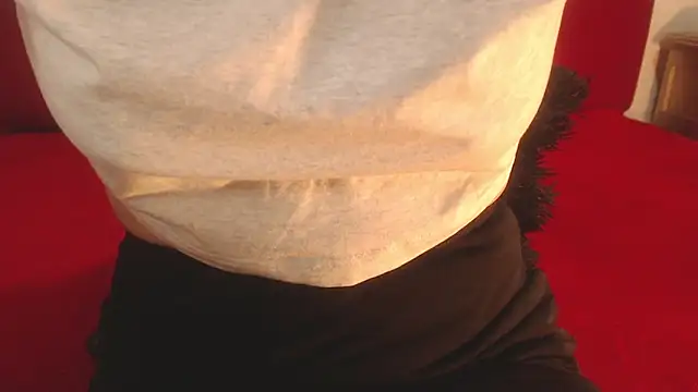 Snapshot of IvyBlueFabray chatting on 2, 3, 2025 IvyBlueFabray online show from 2, 3, 2025