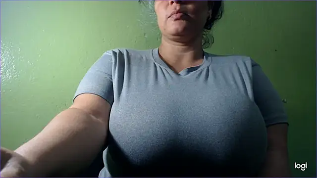 Kosem4 online show from 23, 2, 2025