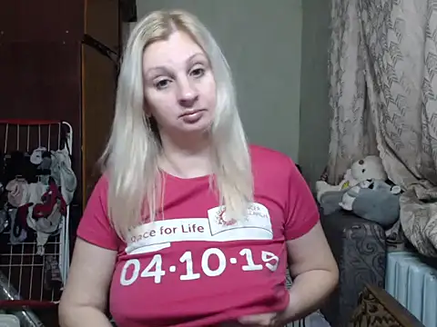 Snapshot of BustyBlond chatting on 24, 1, 2025 BustyBlond online show from 24, 1, 2025