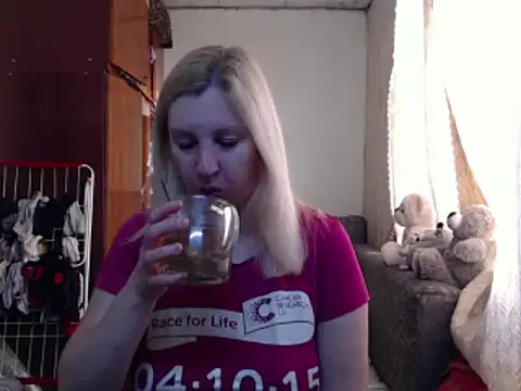 Snapshot of BustyBlond chatting on 13, 2, 2025 BustyBlond online show from 13, 2, 2025