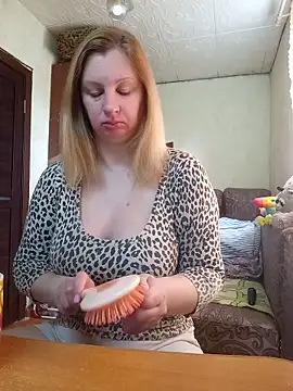 Snapshot of BustyBlond chatting on 27, 5, 2026 BustyBlond online show from 27, 5, 2026