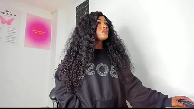 Snapshot of Emattaylor chatting on 5, 3, 2025 Emattaylor online show from 5, 3, 2025