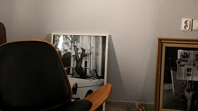 Snapshot of Special___ chatting on 23, 12, 2024 Special online show from 23, 12, 2024