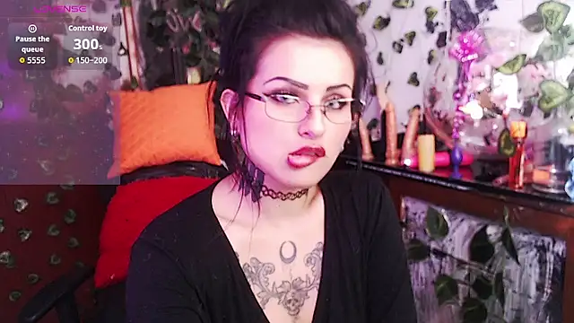Snapshot of demon_ssofy chatting on 19, 5, 2026 demon ssofy online show from 19, 5, 2026