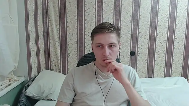 darienlarge online show from 6, 3, 2025