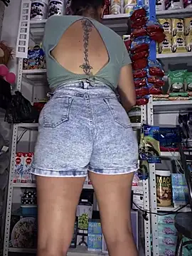 Snapshot of sammyqueenx21 chatting on 5, 2, 2025 sammyqueenx21 online show from 5, 2, 2025