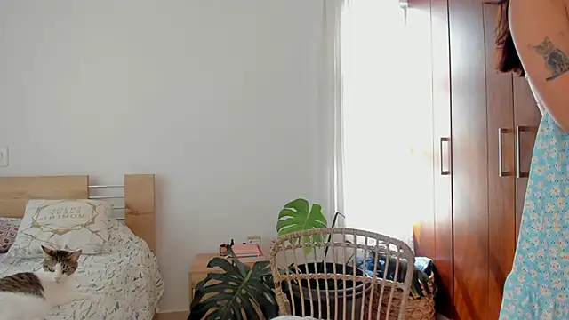 Snapshot of GrettaBenett chatting on 11, 12, 2024 GrettaBenett online show from 11, 12, 2024