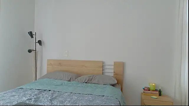 Snapshot of GrettaBenett chatting on 9, 9, 2025 GrettaBenett online show from 9, 9, 2025