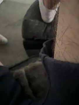 Snapshot of Furdale chatting on 6, 10, 2025 Furdale online show from 6, 10, 2025