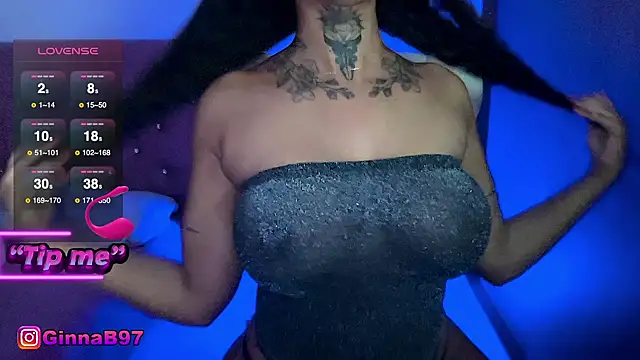 Snapshot of GinnaBolton chatting on 26, 9, 2025 GinnaBolton online show from 26, 9, 2025