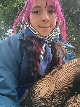  Laary online show from 5, 2, 2026