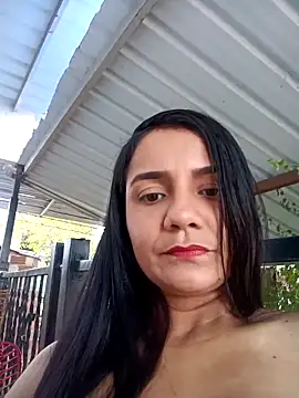 Snapshot of Nicolle_Milf chatting on 23, 9, 2025 Nicolle Milf online show from 23, 9, 2025