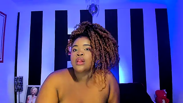 Snapshot of YeminaLeman chatting on 14, 3, 2025 YeminaLeman online show from 14, 3, 2025