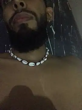 Snapshot of Alessandro__Rossi chatting on 5, 1, 2025 Alessandro Rossi online show from 5, 1, 2025