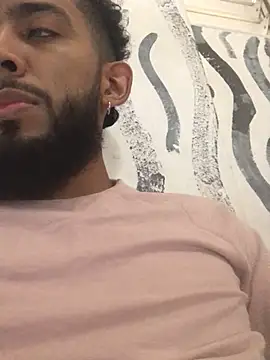 Snapshot of Alessandro__Rossi chatting on 14, 2, 2025 Alessandro Rossi online show from 14, 2, 2025