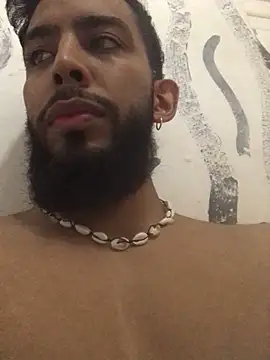 Snapshot of Alessandro__Rossi chatting on 22, 2, 2025 Alessandro Rossi online show from 22, 2, 2025