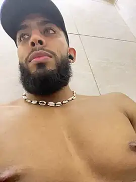 Snapshot of Alessandro__Rossi chatting on 16, 3, 2025 Alessandro Rossi online show from 16, 3, 2025