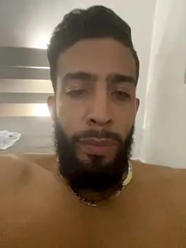 Snapshot of Alessandro__Rossi chatting on 22, 9, 2025 Alessandro Rossi online show from 22, 9, 2025