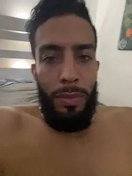 Snapshot of Alessandro__Rossi chatting on 26, 9, 2025 Alessandro Rossi online show from 26, 9, 2025