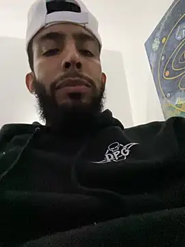 Snapshot of Alessandro__Rossi chatting on 14, 10, 2025 Alessandro Rossi online show from 14, 10, 2025