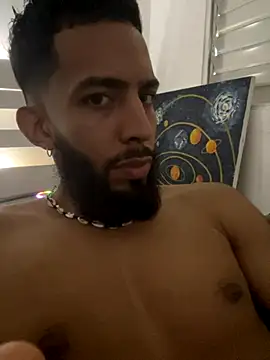 Snapshot of Alessandro__Rossi chatting on 14, 11, 2025 Alessandro Rossi online show from 14, 11, 2025