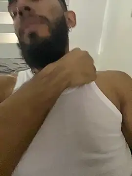 Snapshot of Alessandro__Rossi chatting on 22, 11, 2025 Alessandro Rossi online show from 22, 11, 2025