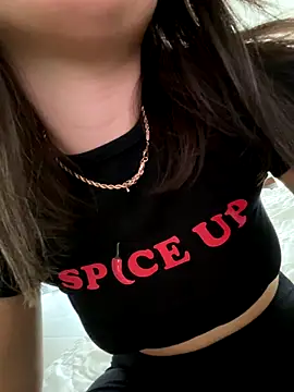 Snapshot of TheCinderella chatting on 30, 10, 2025 TheCinderella online show from 30, 10, 2025