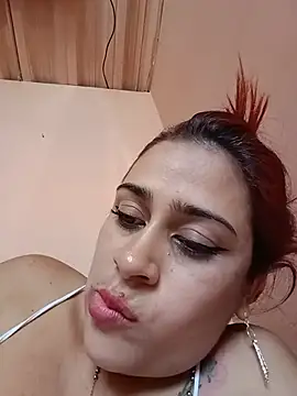 Latina sexy1 online show from 27, 6, 2026