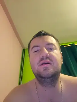 Snapshot of BeautifulPenis2002 chatting on 28, 2, 2025 BeautifulPenis2002 online show from 28, 2, 2025