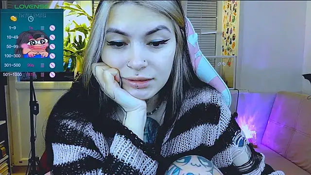 Snapshot of jelya_sg chatting on 7, 12, 2024 jelya sg online show from 7, 12, 2024