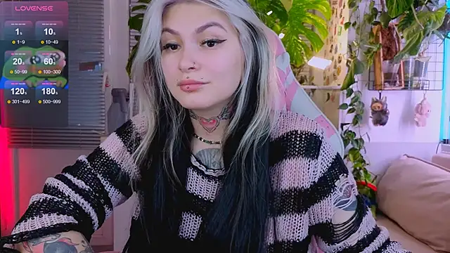 Snapshot of jelya_sg chatting on 3, 11, 2025 jelya sg online show from 3, 11, 2025