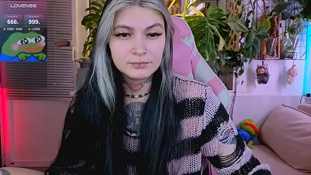 Snapshot of jelya_sg chatting on 1, 12, 2025 jelya sg online show from 1, 12, 2025