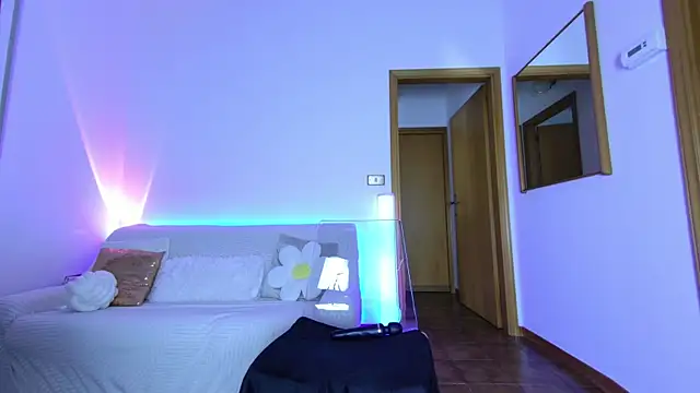 Natalieass online show from 14, 4, 2026