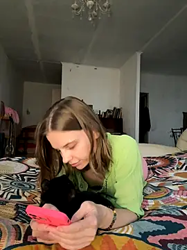 LeyaJohnson online show from 21, 11, 2025