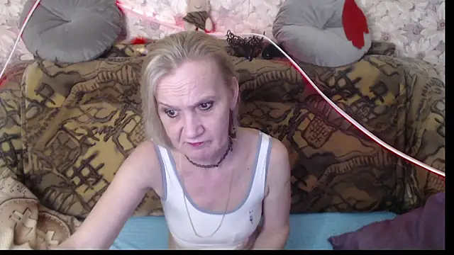 Snapshot of MissBekker chatting on 17, 12, 2024 MissBekker online show from 17, 12, 2024