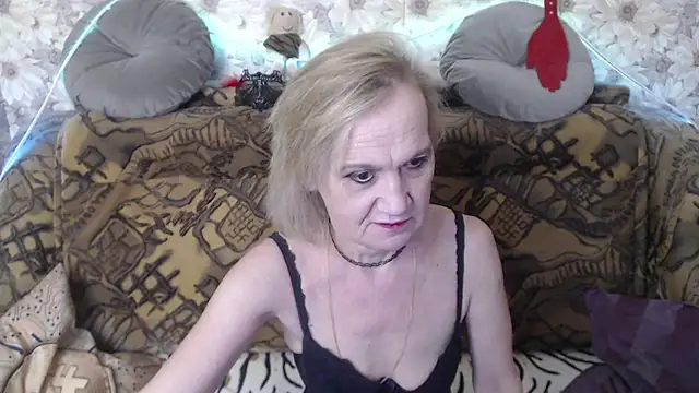 Snapshot of MissBekker chatting on 10, 1, 2025 MissBekker online show from 10, 1, 2025