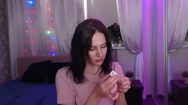 Snapshot of Zlata888 chatting on 21, 6, 2026 Zlata888 online show from 21, 6, 2026