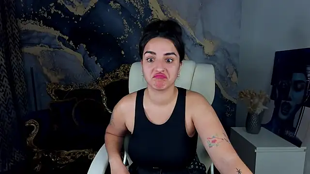 Daphne Moss online show from 15, 3, 2025