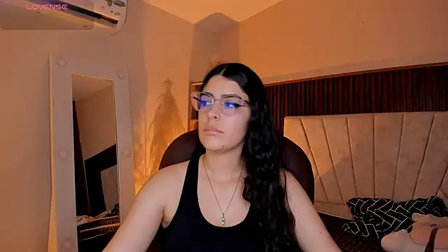 Snapshot of _Niah_ chatting on 16, 2, 2026 Niah online show from 16, 2, 2026