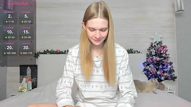 molly hunt  online show from 24, 12, 2024