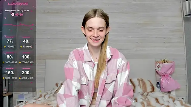 molly hunt  online show from 8, 3, 2025