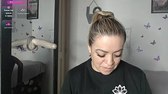 Snapshot of LIila28six chatting on 13, 2, 2025 LIila28six online show from 13, 2, 2025