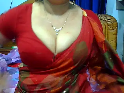 Snapshot of Daneldayna chatting on 12, 5, 2026 Daneldayna online show from 12, 5, 2026