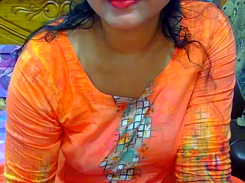 Snapshot of Daneldayna chatting on 17, 5, 2026 Daneldayna online show from 17, 5, 2026